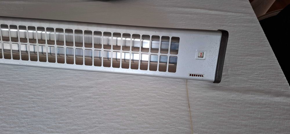 Aquecedor Crussel de parede modelo p421