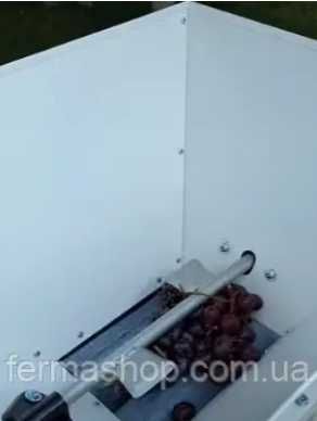 Дробилка винограда с гребнеотделителем из нержавещей стали