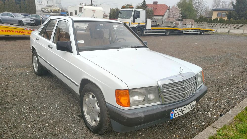Mercedes-Benz W201 (190) Klasyk  mercedes 190
