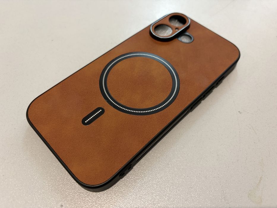 Чохол для iPhone 17 з MagSafe