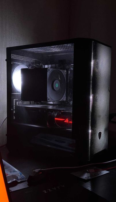 9800x3d + rx6800xt + 32GB 6000 CL30+ Asus TUF B650M