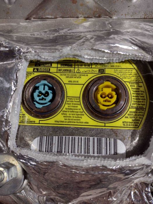 Ford Focus 11-18 Подушка безопасности airbag в торпеде / Форд Фокус