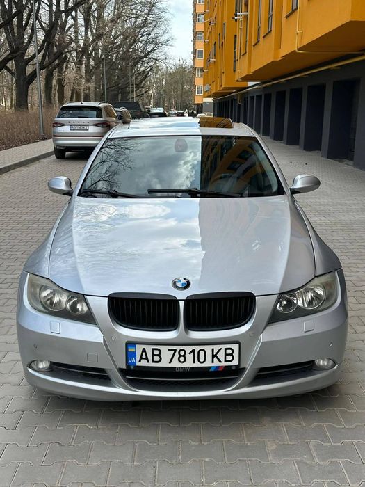 Авто BMW e90 2.0 бензин