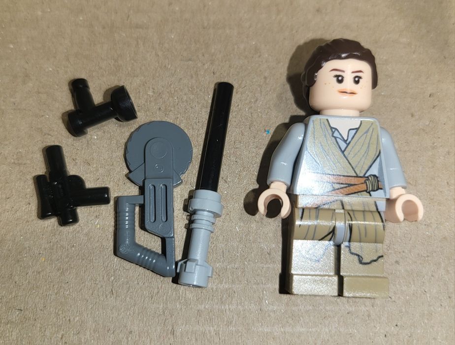 Мініфігурка LEGO Star Wars:Рей з аксесуарами