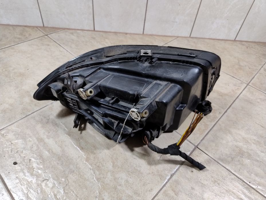Audi a2 reflektor lampa lewa przód Europa oryginał wysyłka OLX