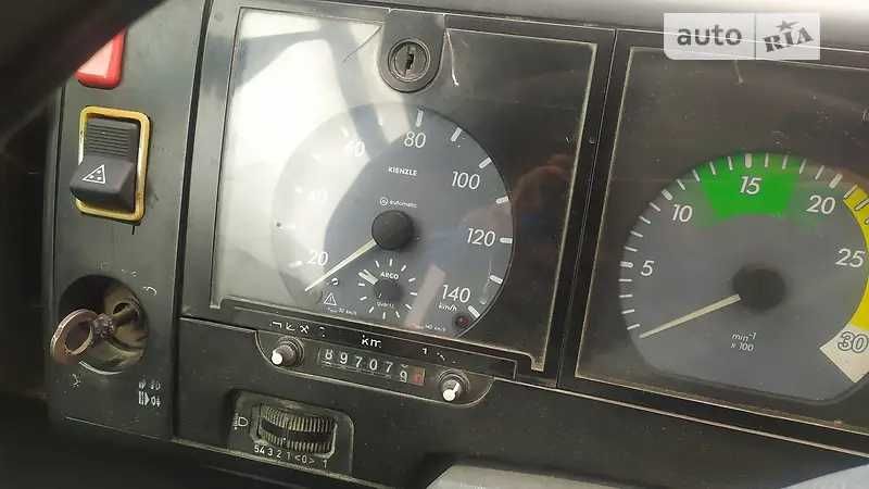 Автобус Mercedes Vario