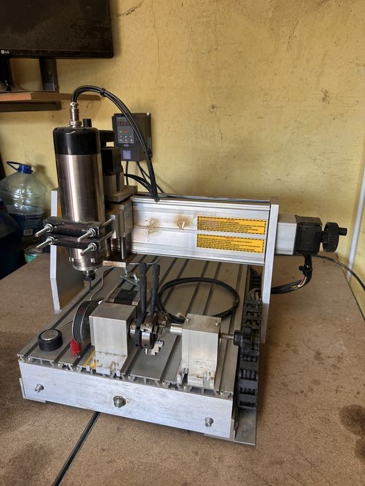 Maszyna cnc 30x 40