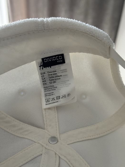 Czapka biała miękka