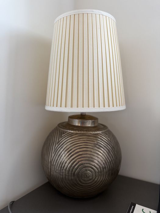 Lampa aluminiowa z Almi Decor