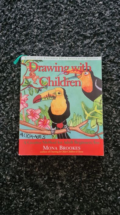 “Viver sem Chefe“, “Drawing with children”