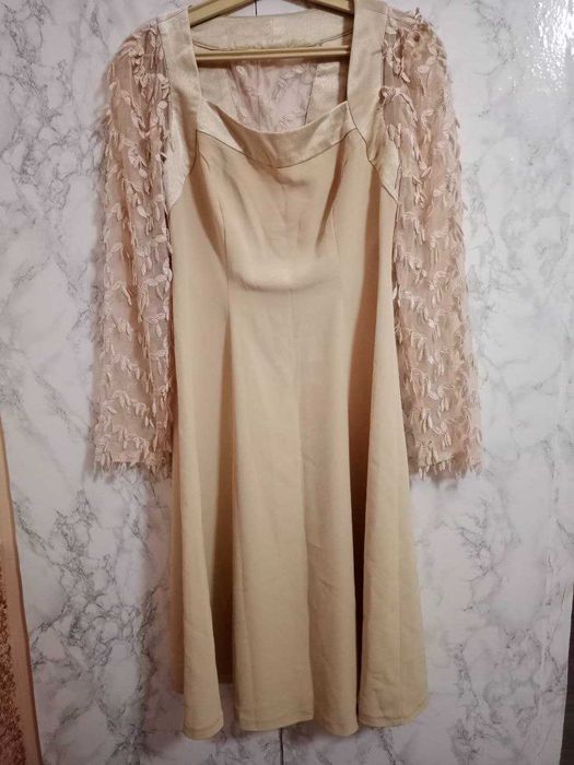 Сукня на святковий захід р. 44