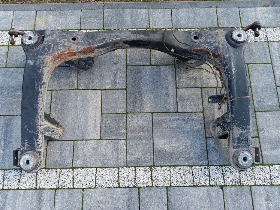 Mocowania amortyzatorów tył Audi A4/S4 B5 quattro