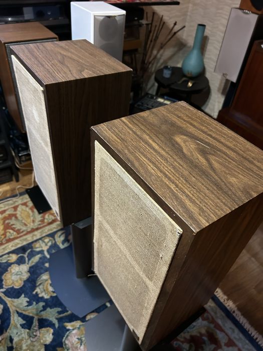 Colunas Accoustic Research AR4ax, com graves alterados, excelente som