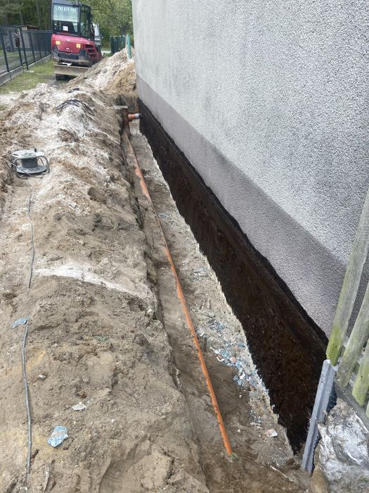 Usługi koparka minikoparka 3t wozidło wynajem Mielec Przecław