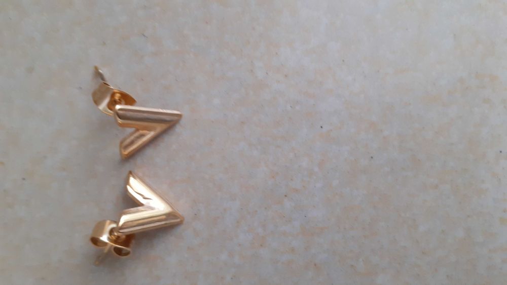 Колье и серьги Louis Vuitton