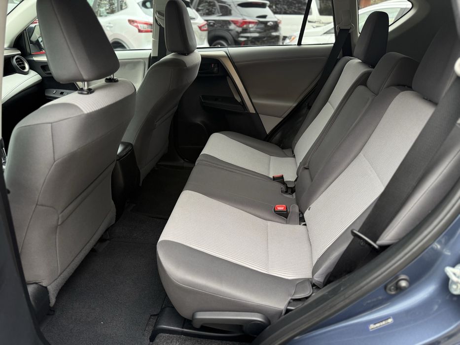 Toyota Rav 4 2013 год 2.5л 4WD Автомат