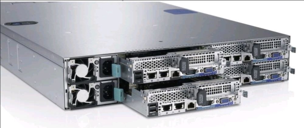 Dell PowerEdge C6220 | 4 nodes | 512 GB RAM | 24 HDD de 1 TB