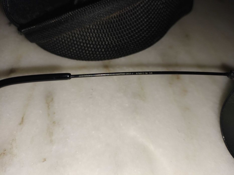 Óculos Aviator large 
RB 3025 RAY-BAN