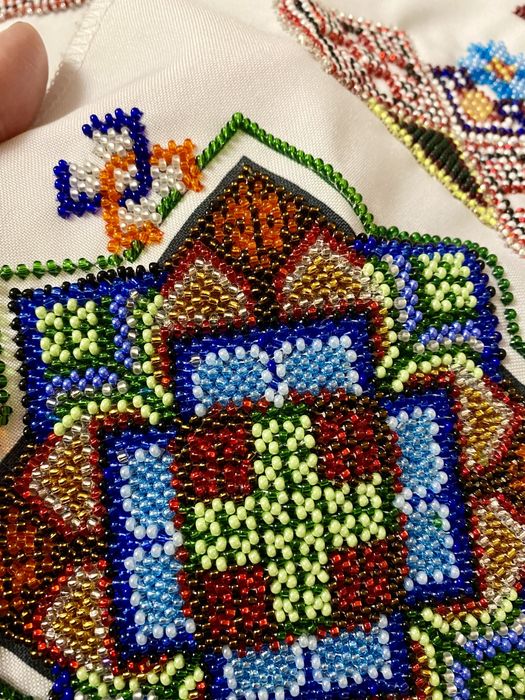 Весільний рушник вишитий бісером