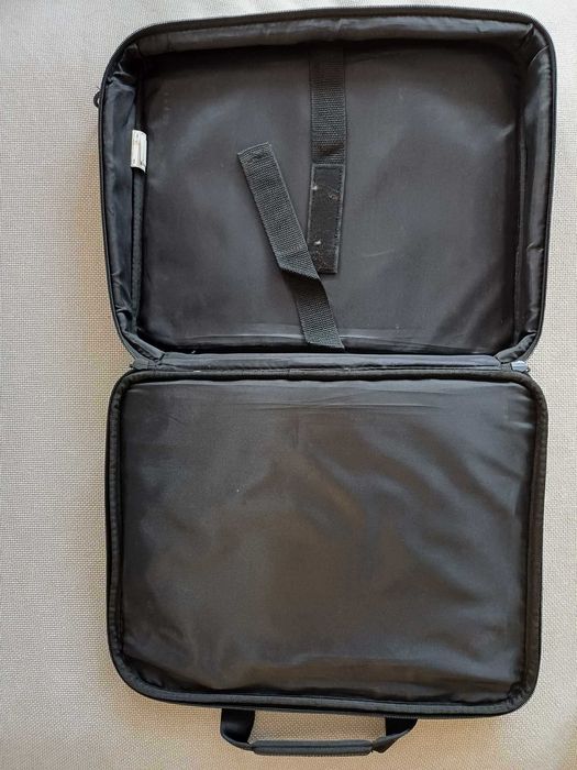 Torba na laptopa TARGUS Case Cn31 15.6 cali Czarny