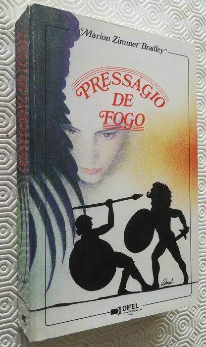 Livros de Marion Zimmer Bradley
