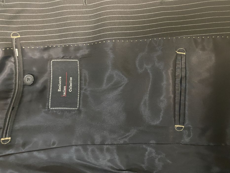 Костюм чоловічий класичний Robert Langford Італія , розмір 46