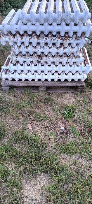 Продам батареї та котел .