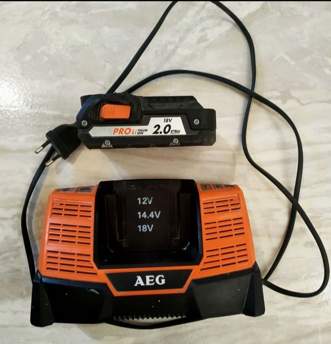 Ładowara akumulatorowa AEG BL1218 + bateria 2.0 Ah 18V