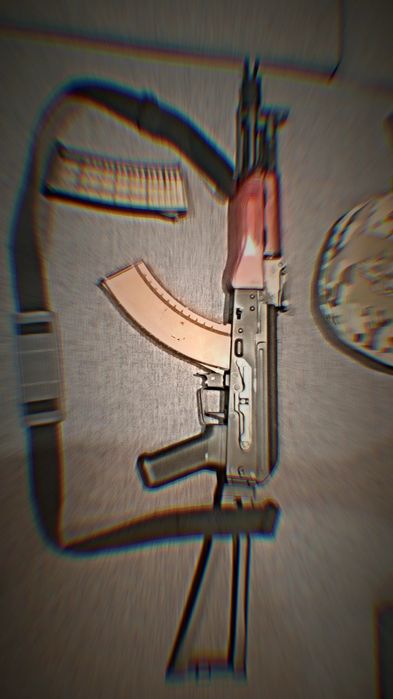 Vendo ak74 Airsoft + colete com 7 magazine