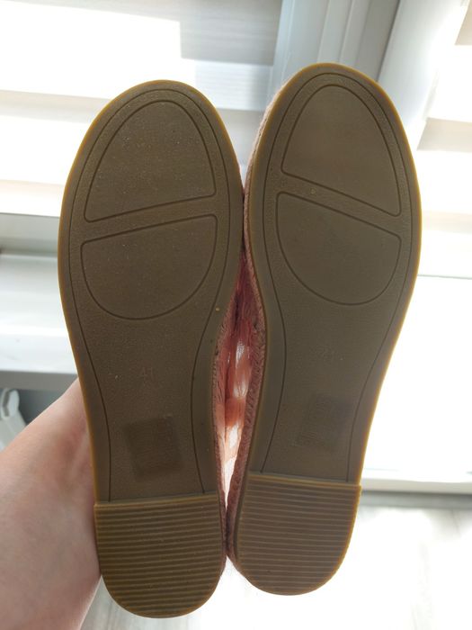 Rózowe espadryle z kamieniami rozm.40-41