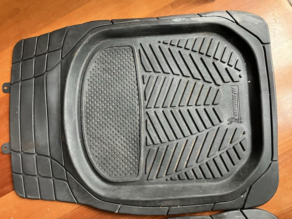 2 Tapetes carro Michelin