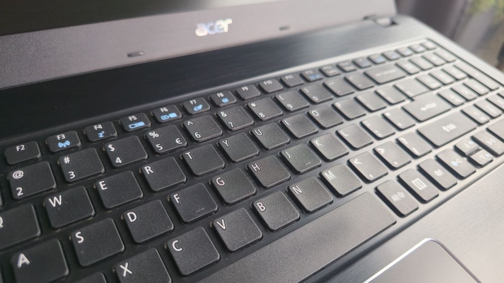 Zadbany Acer F15 i5 16GB RAM SSD po Serwisie! Win10
