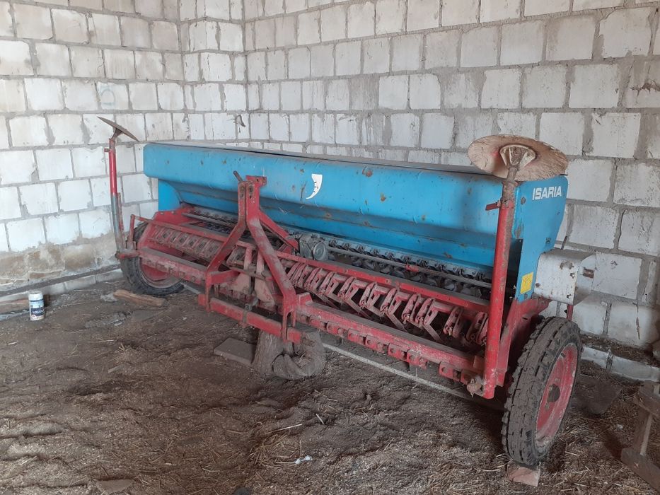Sprzedam siewnik ISARIA 600S