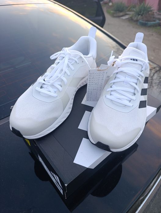 Adidas Everyset Trainer original p.47,5(30,5) нові