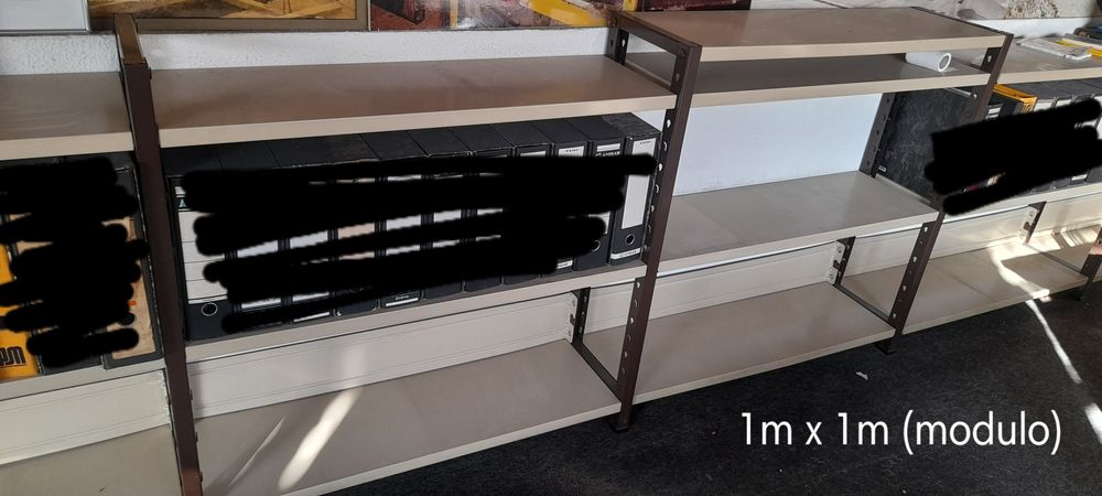 Estantes baixas, metal de alta resistência