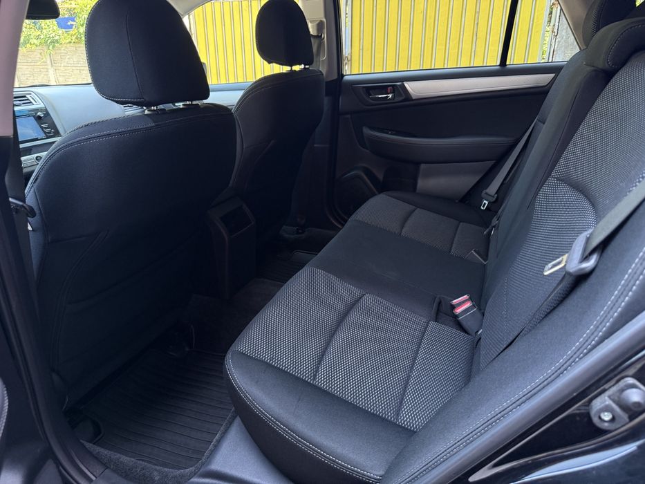 Subaru Outback  B15