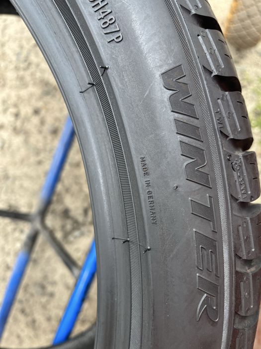 275/35/21 R21 Pirelli Sottozero3 winter зима 4 шт ціна за 1 шт
