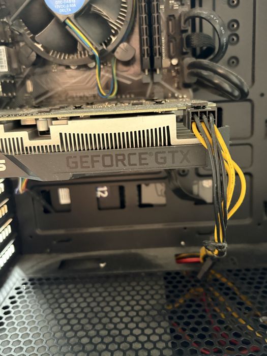 Sprzedam komputer gtx1650 phoenix  Intel Core i3-10100F
