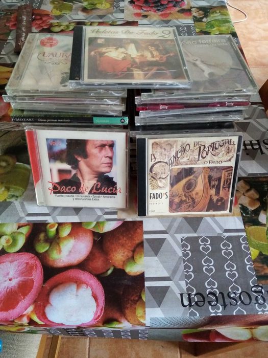 Lote de cds e dvd