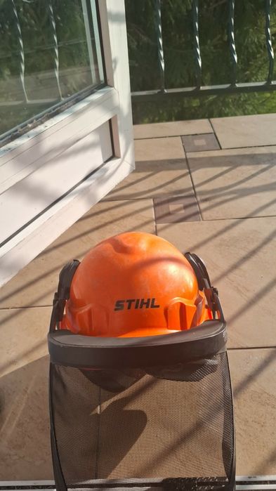 Kask ochronny stihl