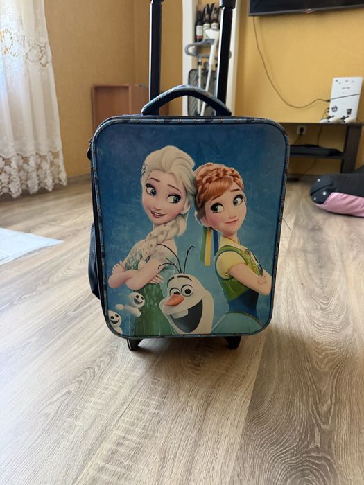 Детский чемодан
