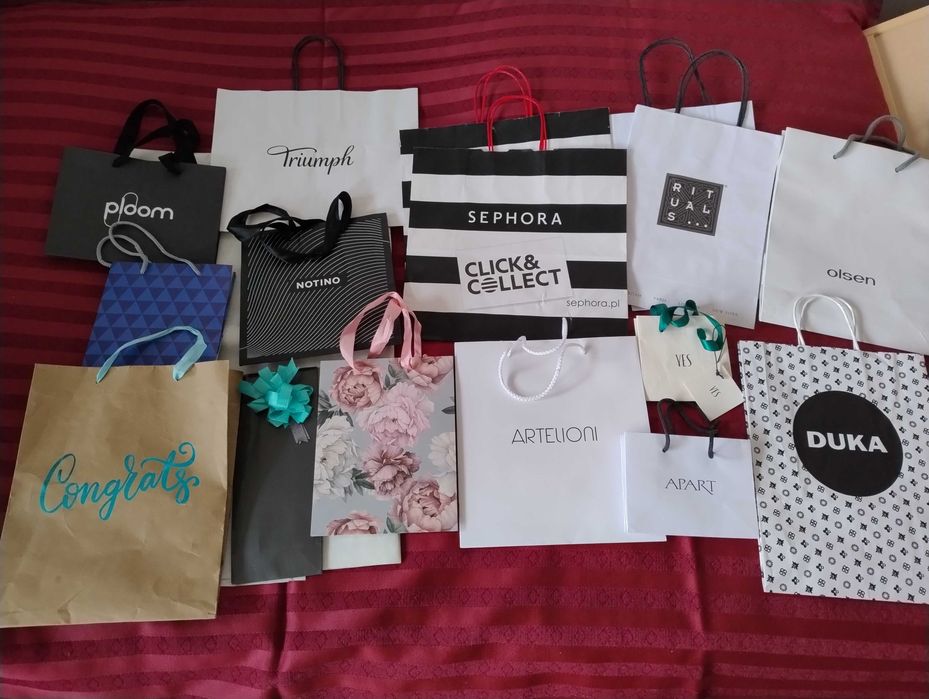 Torebka Douglas z koralików Chanel Wittchen Kruk Sephora Aren Wólczank