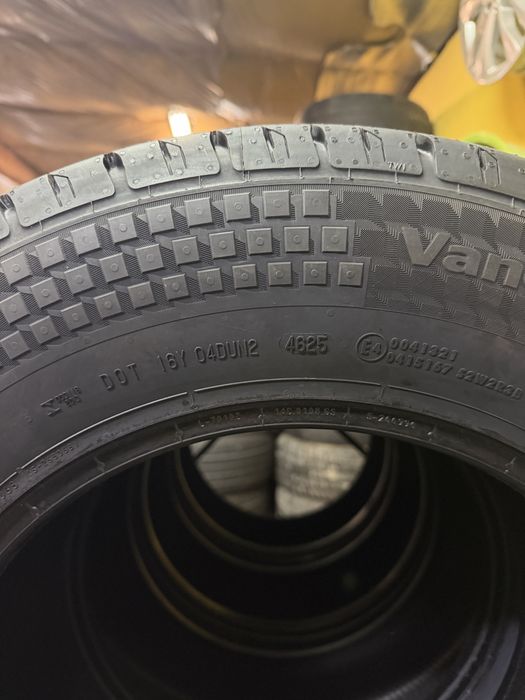 Opony letnie 235/65R16C 121/119R Continental VanContact Ultra | 2025
