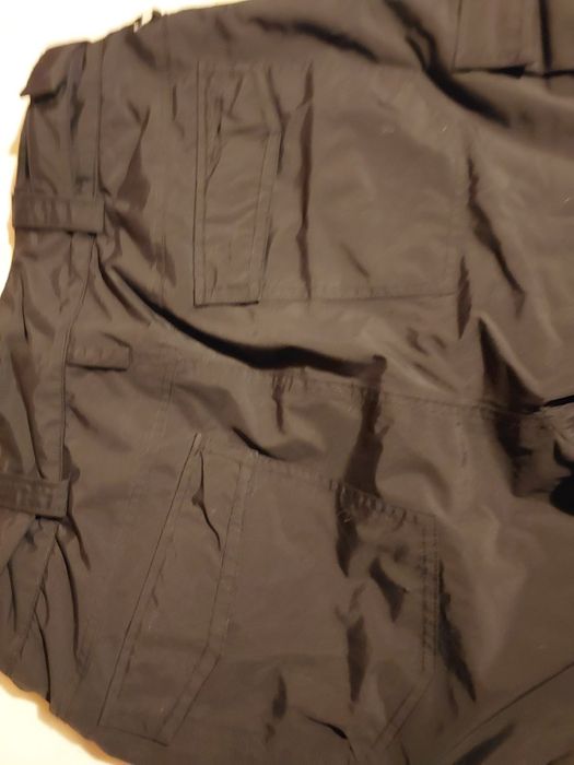 Штаны на помочах.