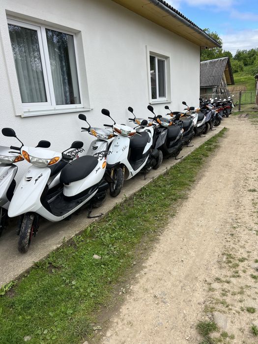 Скутери Honda Dio