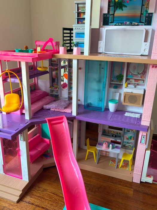 Casa da Barbie Dreamhouse – 60.º Aniversário (Ótimo Estado)