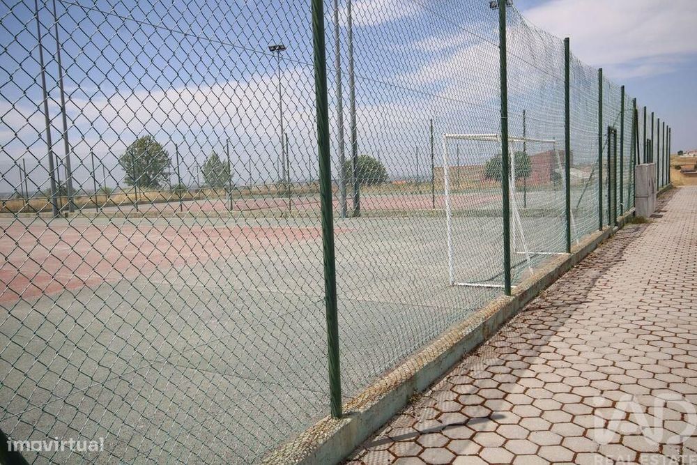 Terreno em Almeida de 550,00 m2