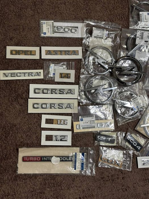 Значки значок емблеми емблема нові Опель Пежо Сітроен нові оригінал