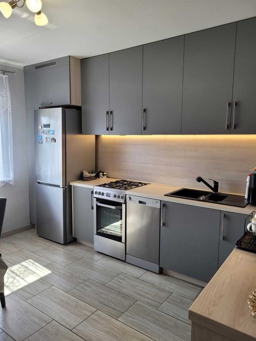 Dom bliźniak z dużą działką 743 m² - Więcej
