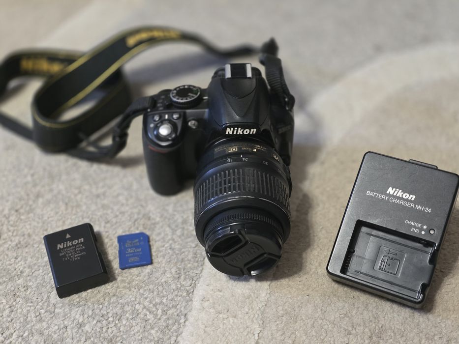 Фотоапарат Nikon3100